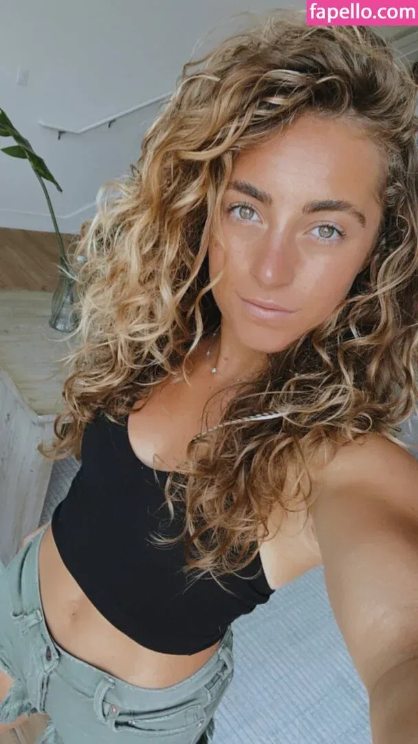 Demi Bagby Onlyfans Photo Gallery 