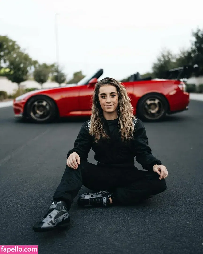 Demi Bagby Onlyfans Photo Gallery 