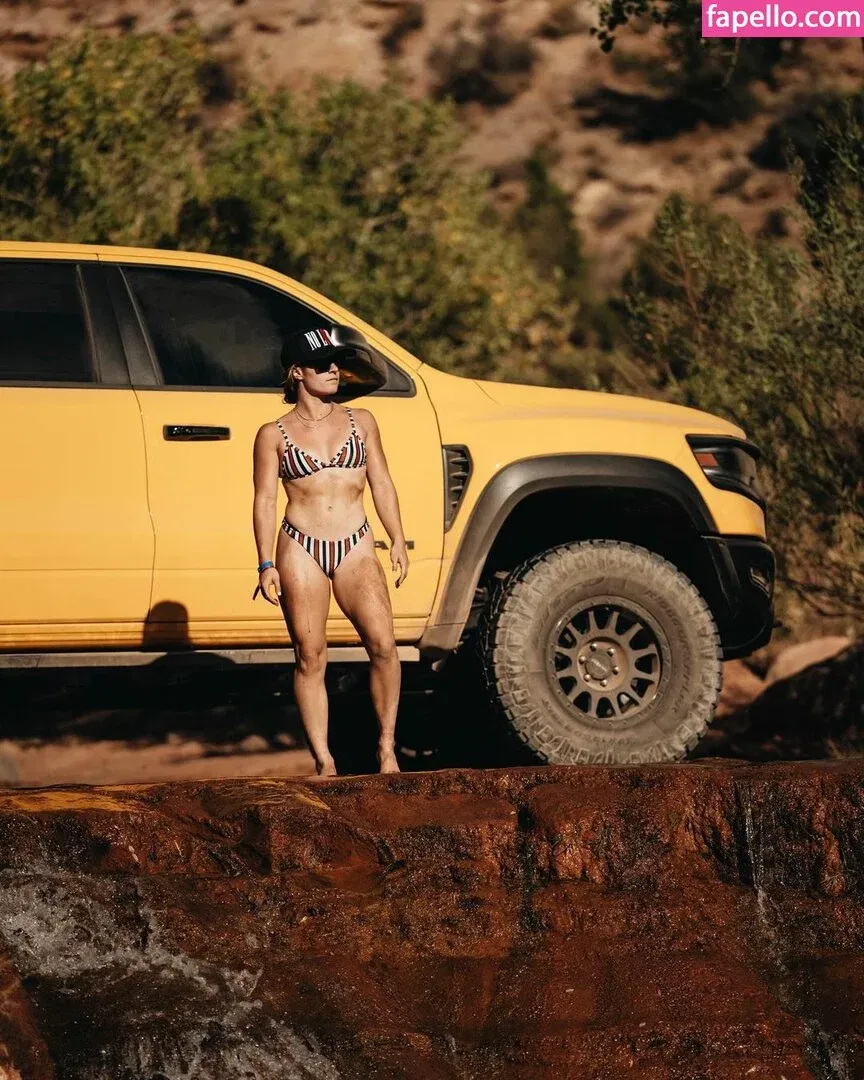 Demi Bagby Onlyfans Photo Gallery 