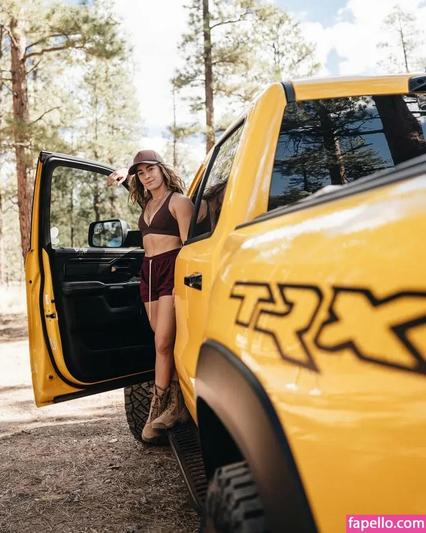 Demi Bagby Onlyfans Photo Gallery 