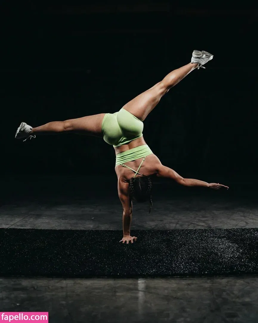 Demi Bagby Onlyfans Photo Gallery 