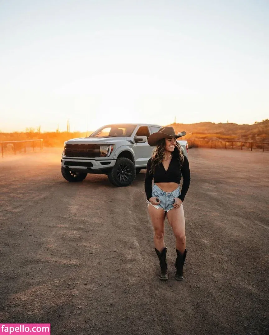 Demi Bagby Onlyfans Photo Gallery 