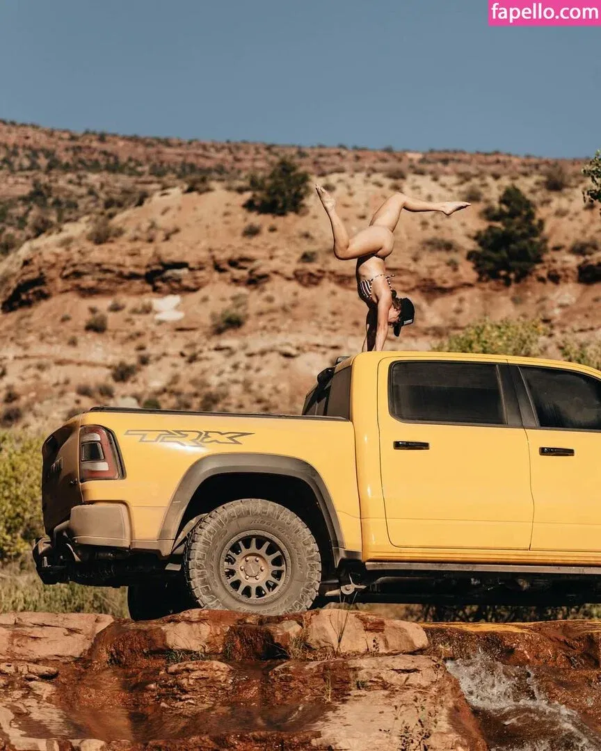 Demi Bagby Onlyfans Photo Gallery 