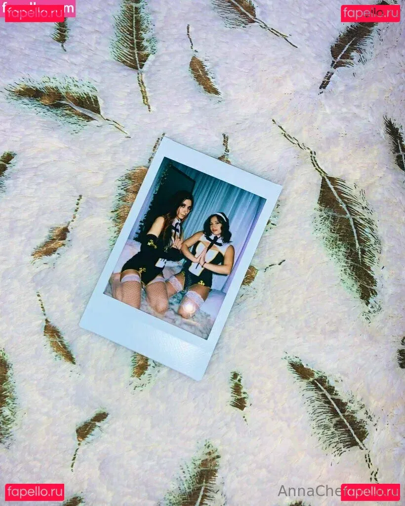 annacherrylive Onlyfans Photo Gallery 