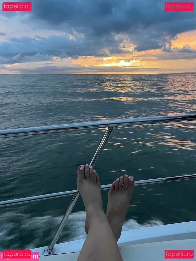 anafeetish Onlyfans Photo Gallery 