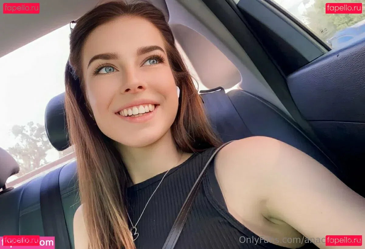 Anacuteness Onlyfans Photo Gallery 