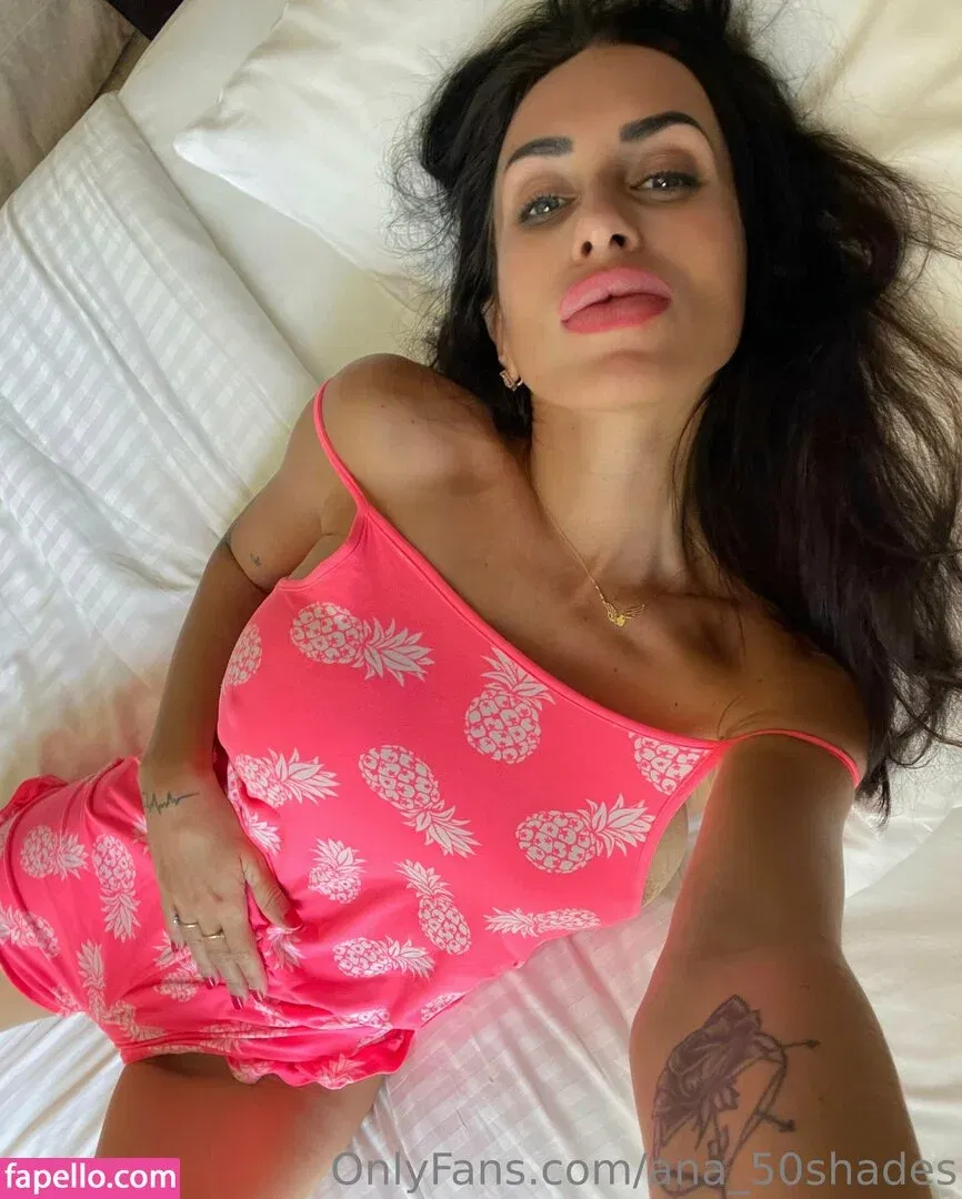 ana_50shades Onlyfans Photo Gallery 