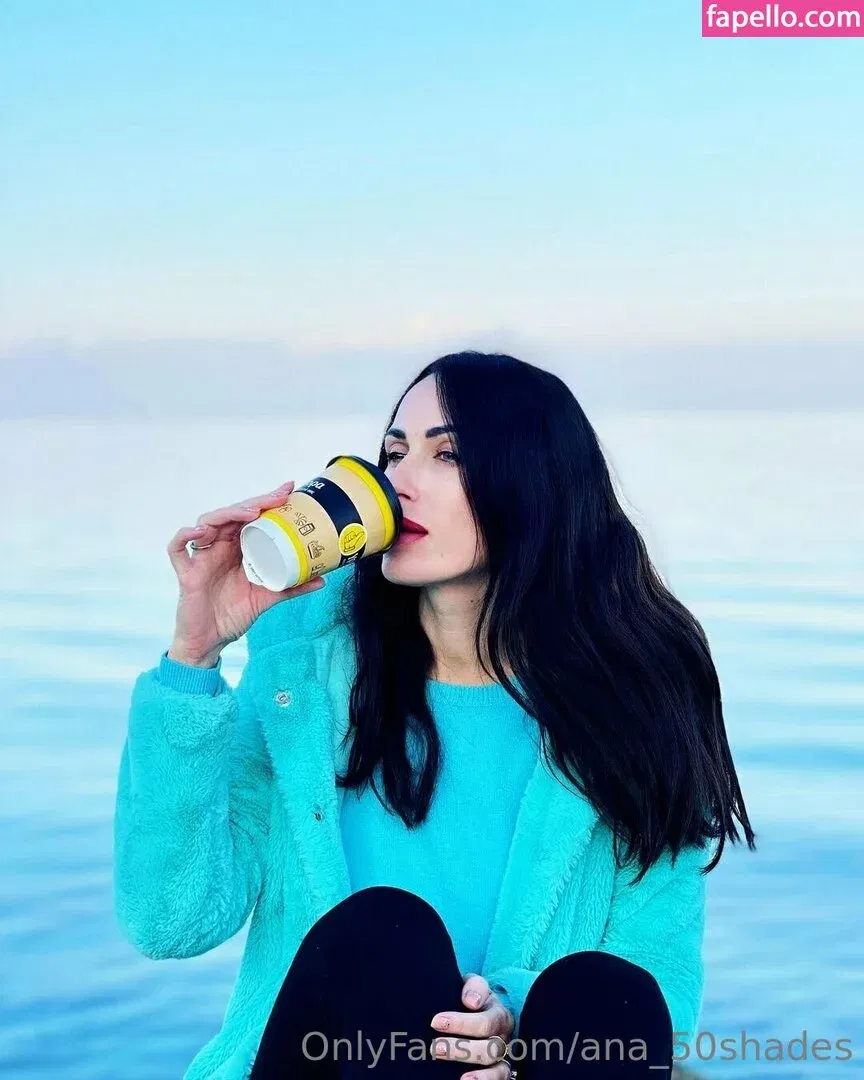 ana_50shades Onlyfans Photo Gallery 