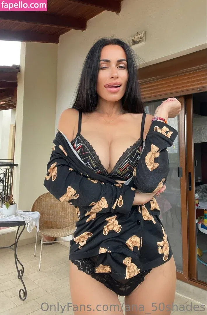 ana_50shades Onlyfans Photo Gallery 