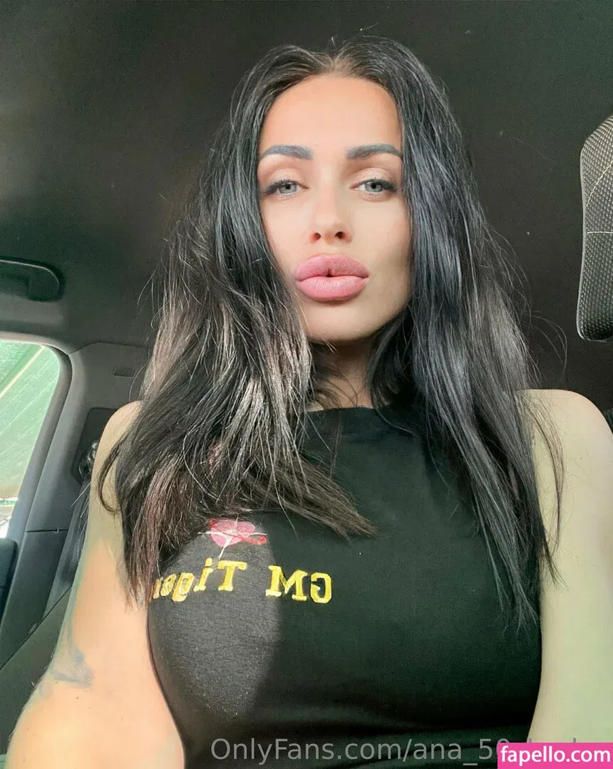 ana_50shades Onlyfans Photo Gallery 