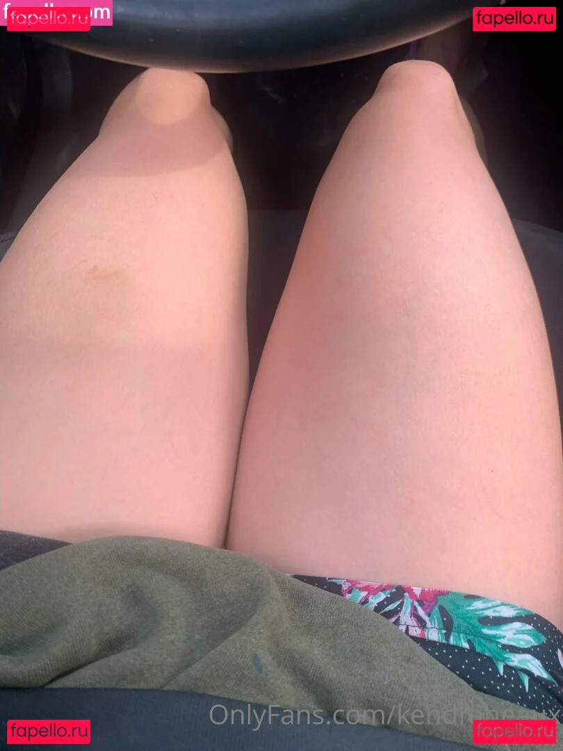 kendraheaux Onlyfans Photo Gallery 