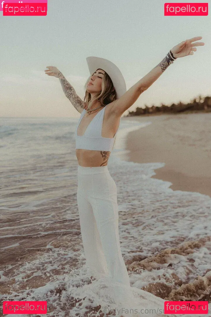 Surfwithclaire Onlyfans Photo Gallery 