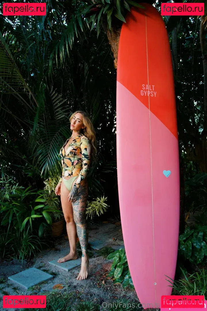 Surfwithclaire Onlyfans Photo Gallery 