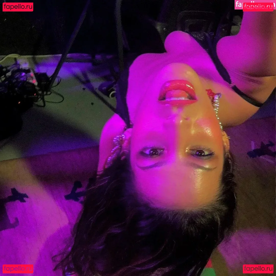 Samantha Katie James Onlyfans Photo Gallery 