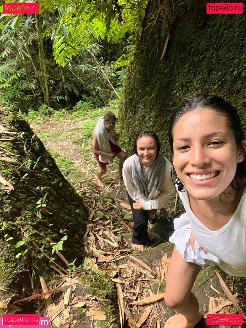 Samantha Katie James Onlyfans Photo Gallery 