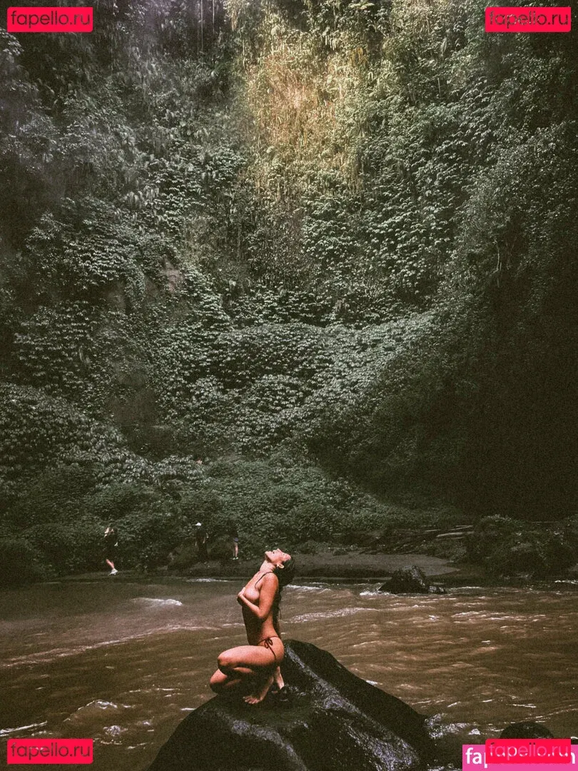 Samantha Katie James Onlyfans Photo Gallery 