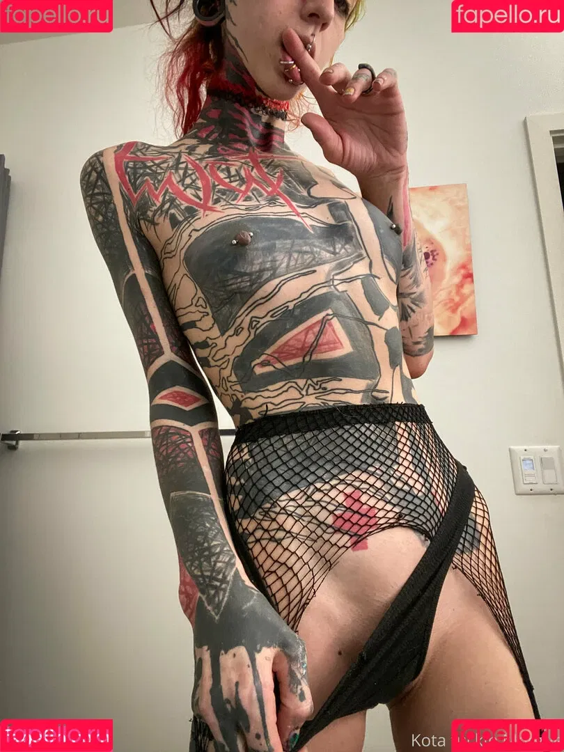 kota_morgue Onlyfans Photo Gallery 