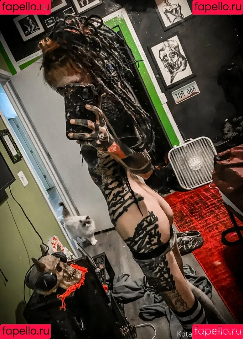 kota_morgue Onlyfans Photo Gallery 