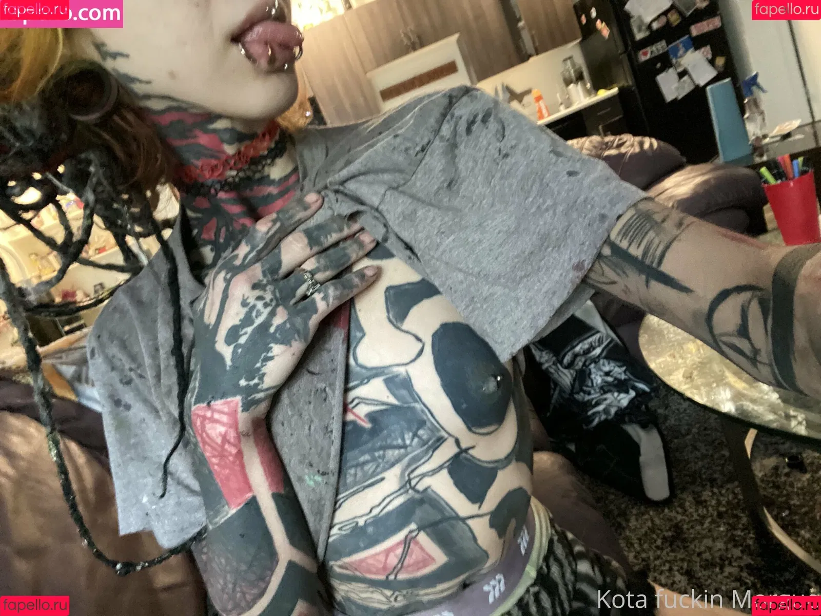 kota_morgue Onlyfans Photo Gallery 