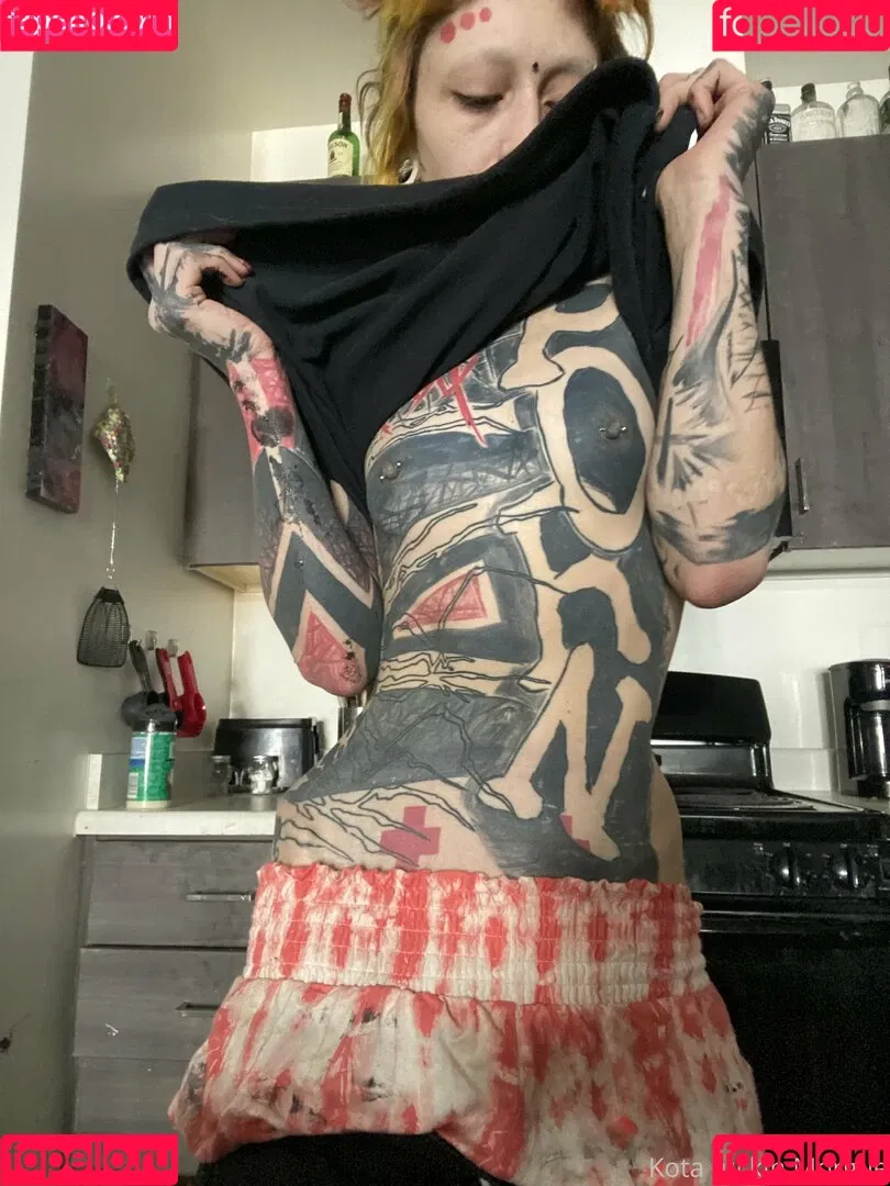kota_morgue Onlyfans Photo Gallery 