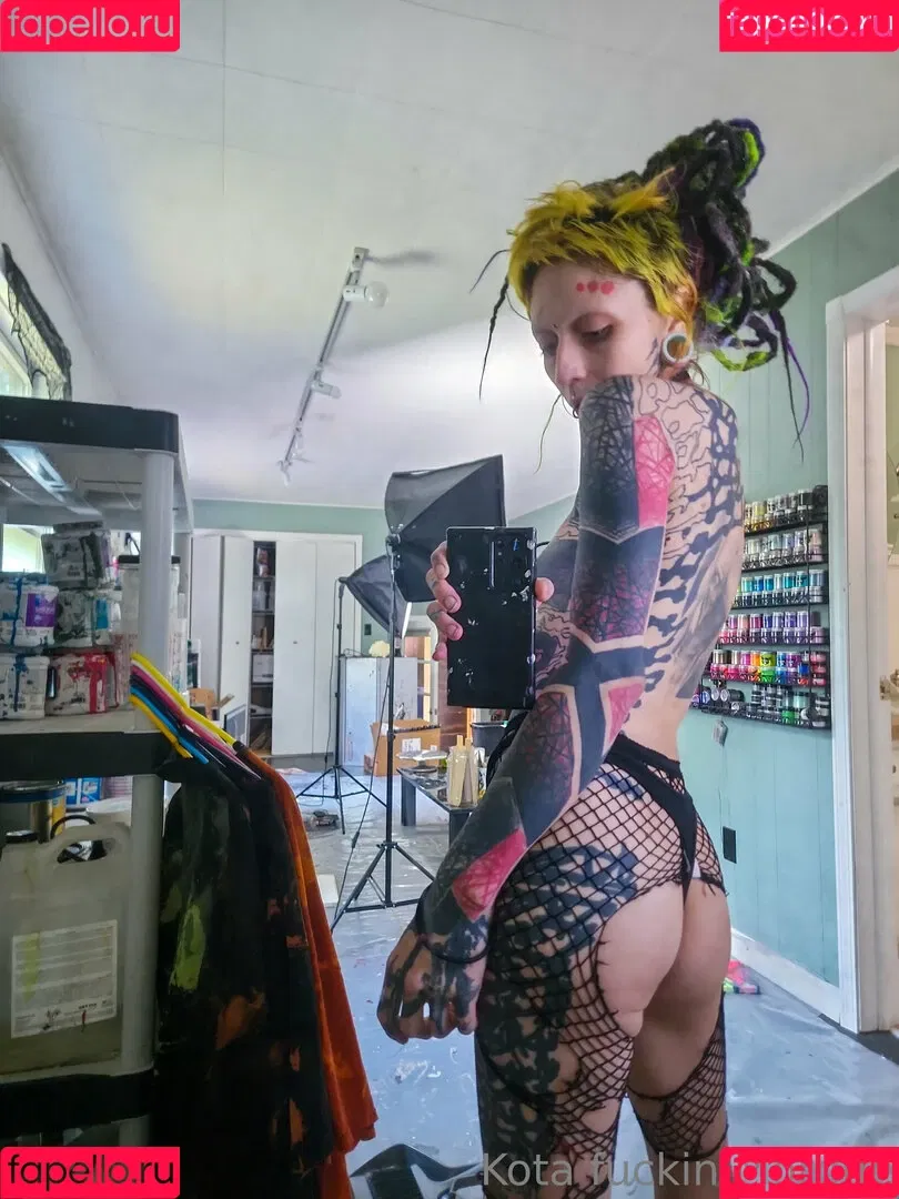 kota_morgue Onlyfans Photo Gallery 