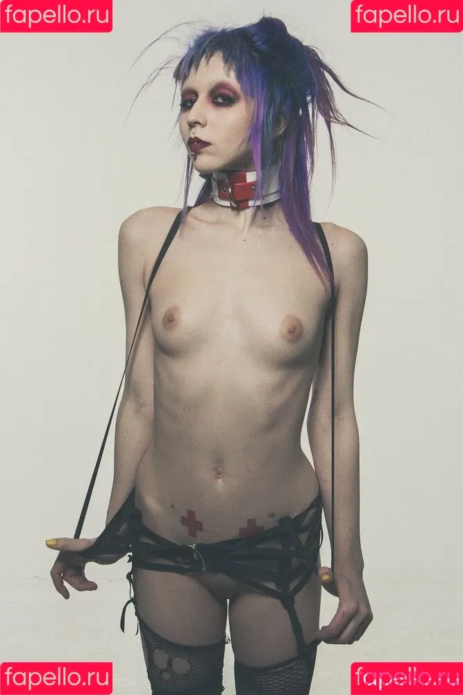 kota_morgue Onlyfans Photo Gallery 