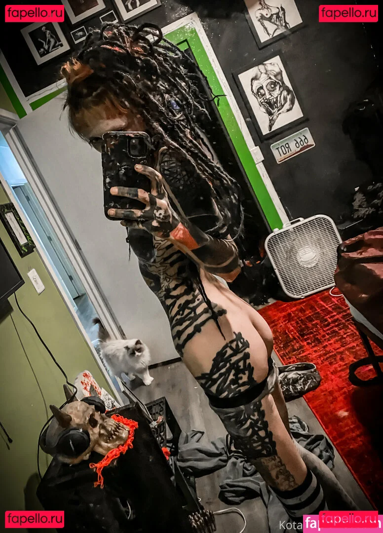 kota_morgue Onlyfans Photo Gallery 