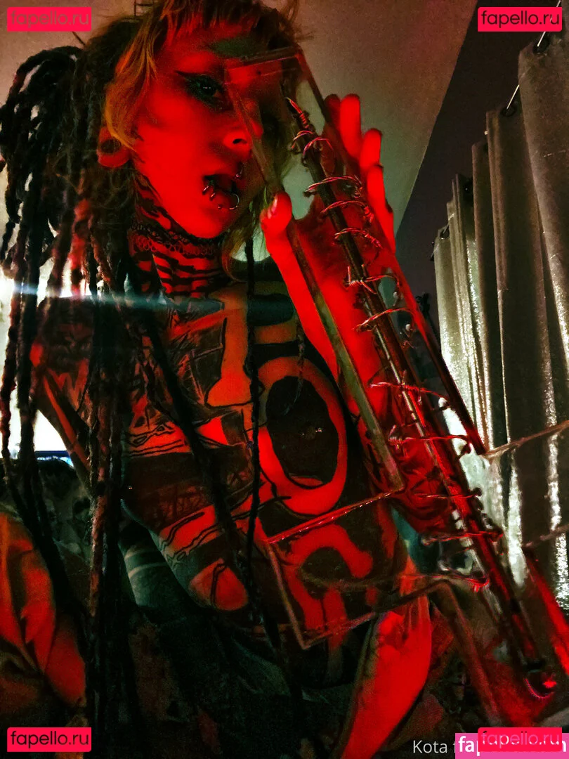 kota_morgue Onlyfans Photo Gallery 