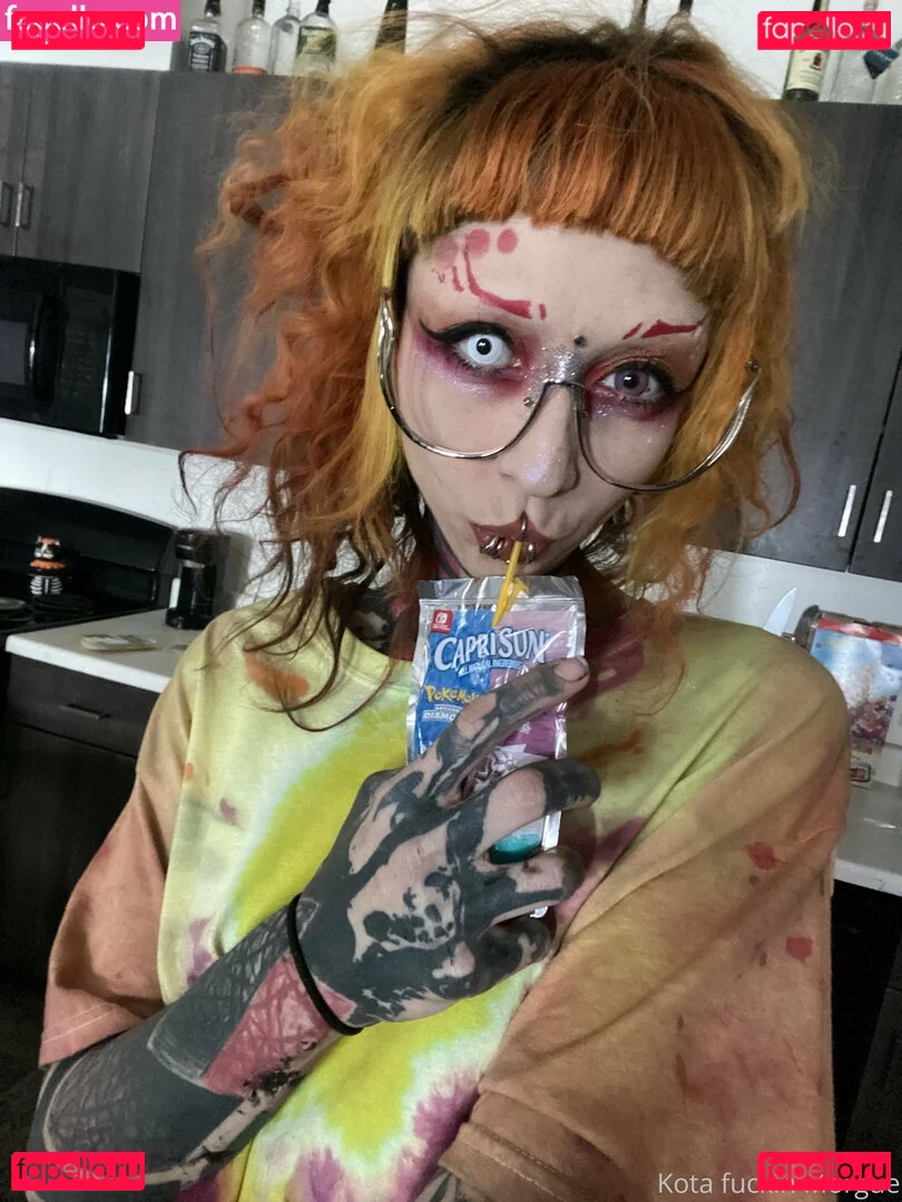 kota_morgue Onlyfans Photo Gallery 