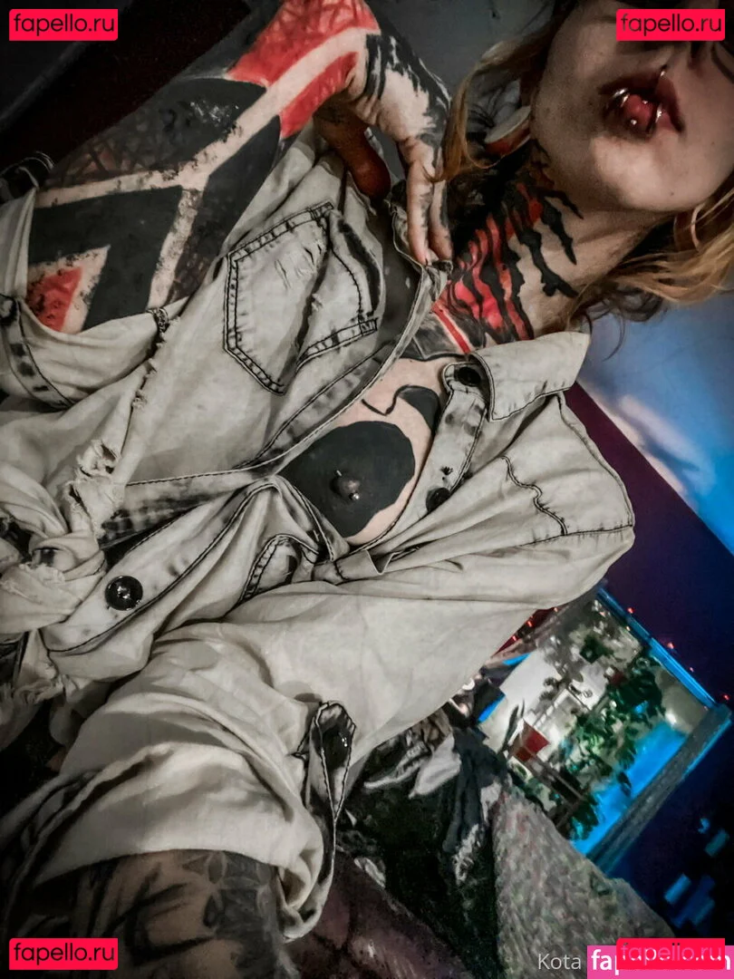 kota_morgue Onlyfans Photo Gallery 