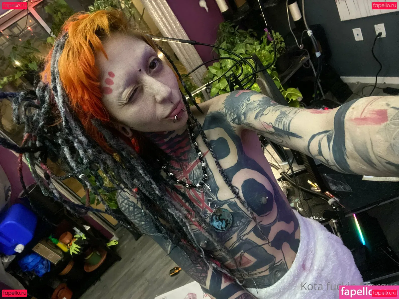 kota_morgue Onlyfans Photo Gallery 