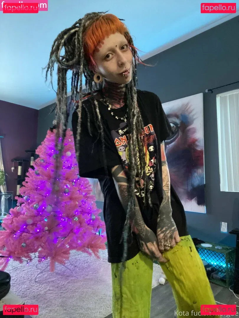 kota_morgue Onlyfans Photo Gallery 