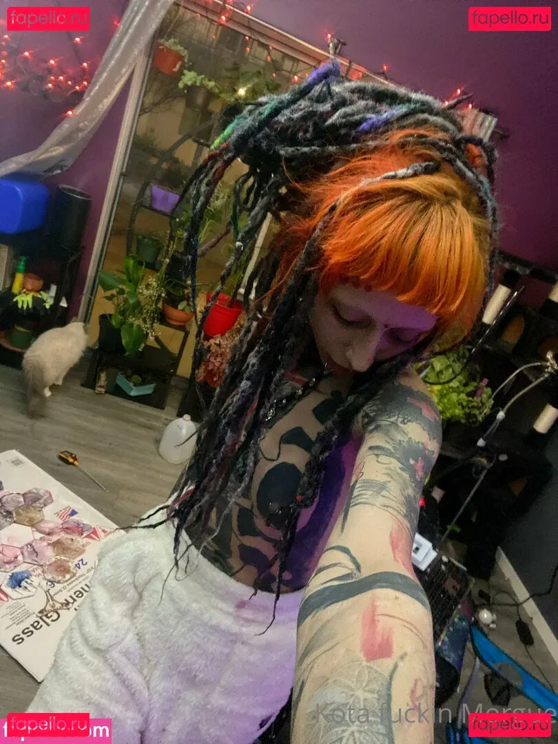 kota_morgue Onlyfans Photo Gallery 