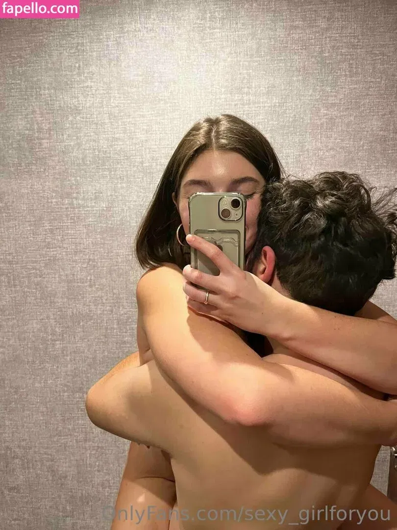 novelcompleteness Onlyfans Photo Gallery 