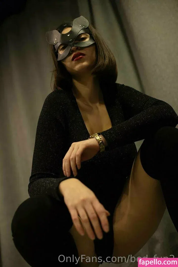 novelcompleteness Onlyfans Photo Gallery 