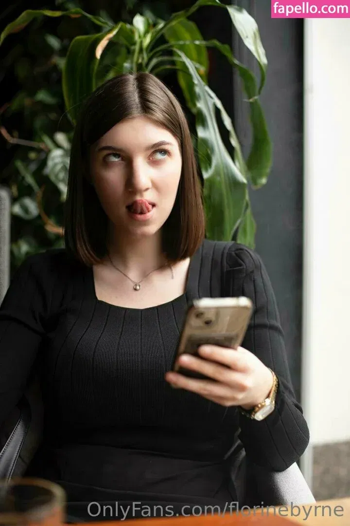 novelcompleteness Onlyfans Photo Gallery 