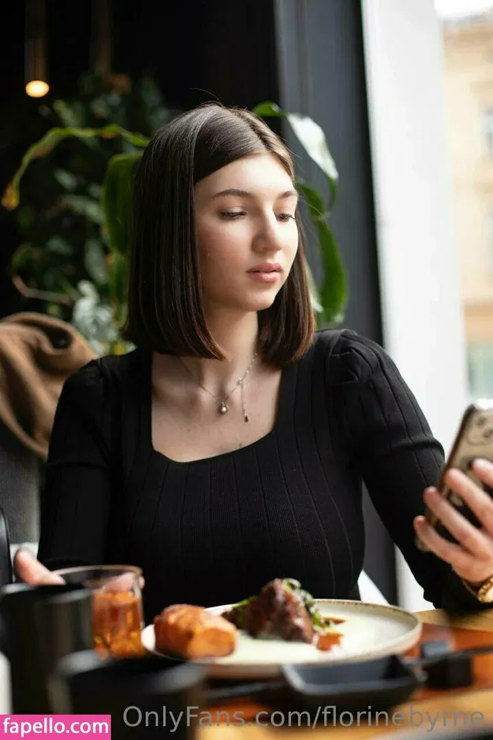 novelcompleteness Onlyfans Photo Gallery 