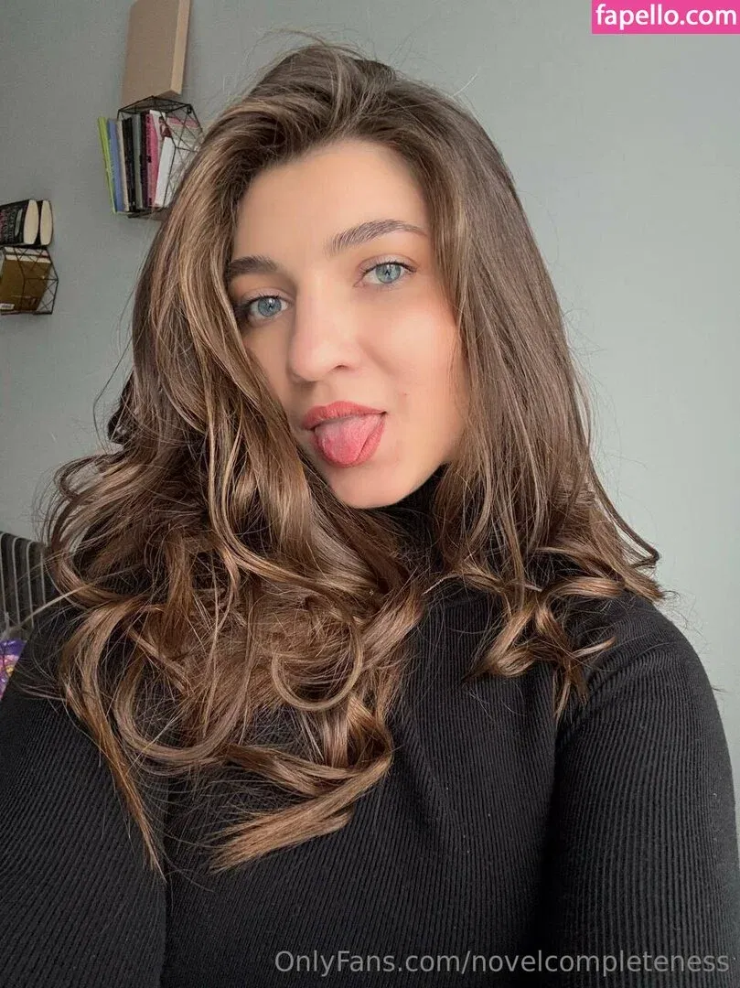 novelcompleteness Onlyfans Photo Gallery 