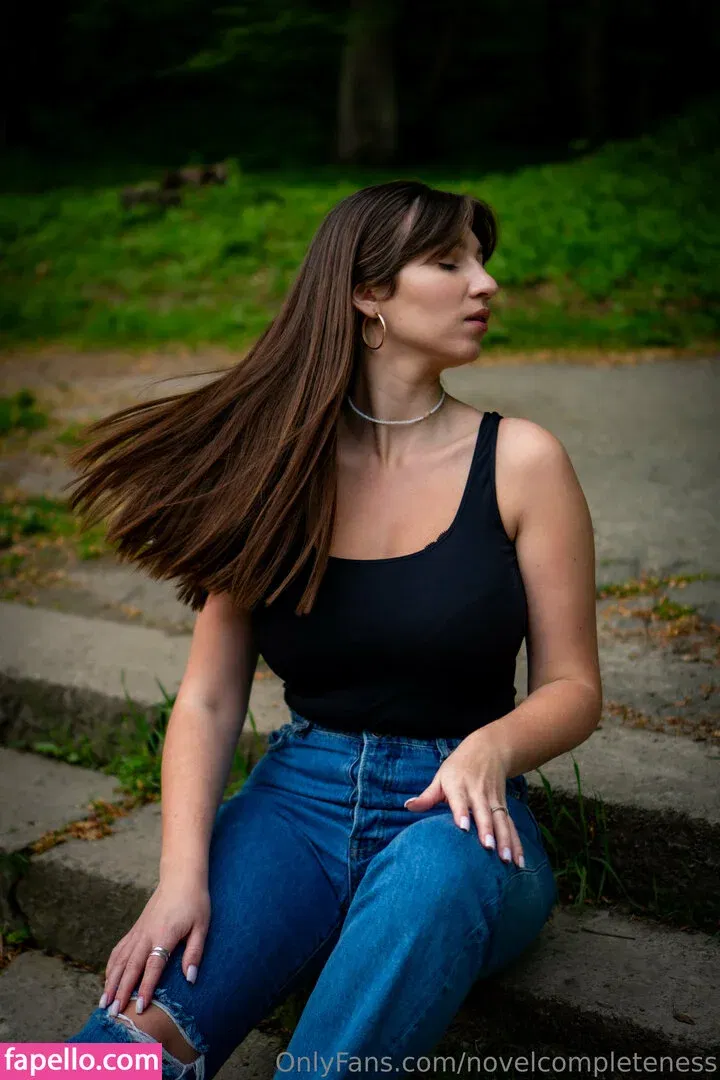 novelcompleteness Onlyfans Photo Gallery 