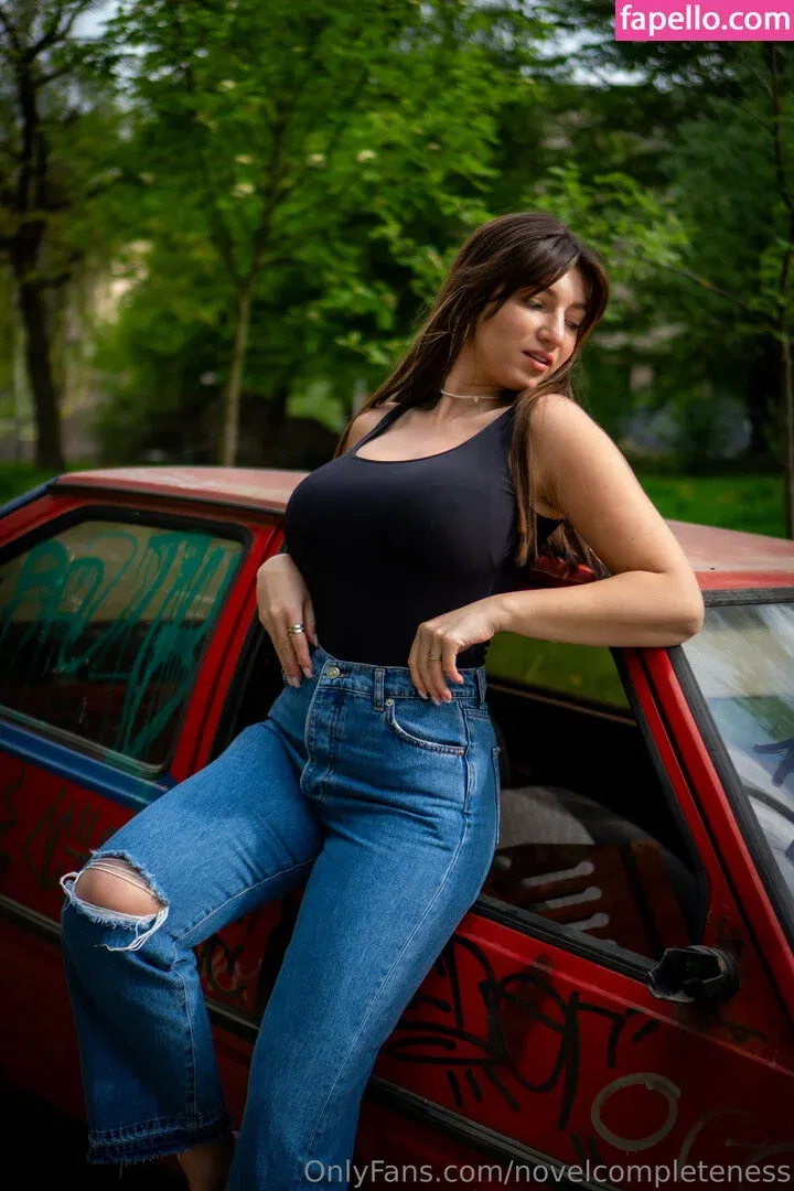 novelcompleteness Onlyfans Photo Gallery 