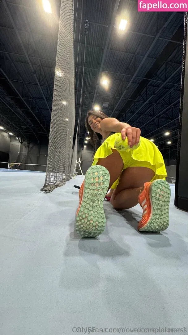 novelcompleteness Onlyfans Photo Gallery 