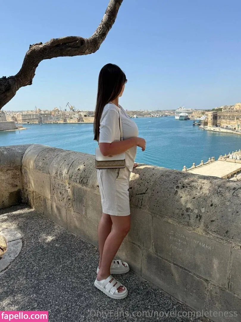 novelcompleteness Onlyfans Photo Gallery 