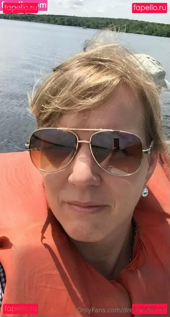 Drewandelena Onlyfans Photo Gallery 