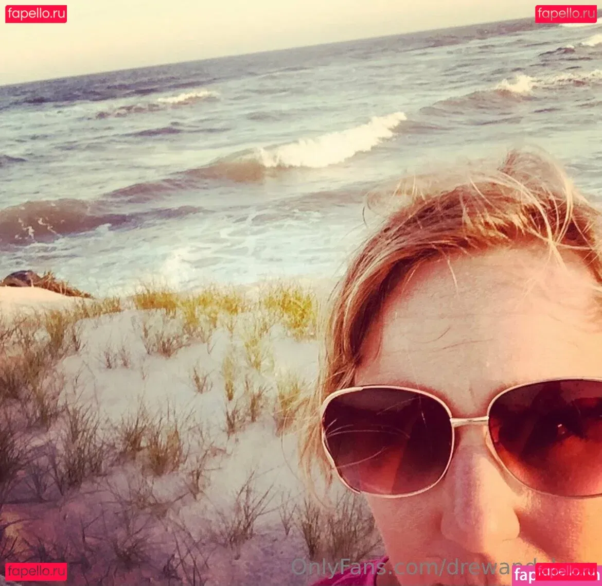 Drewandelena Onlyfans Photo Gallery 