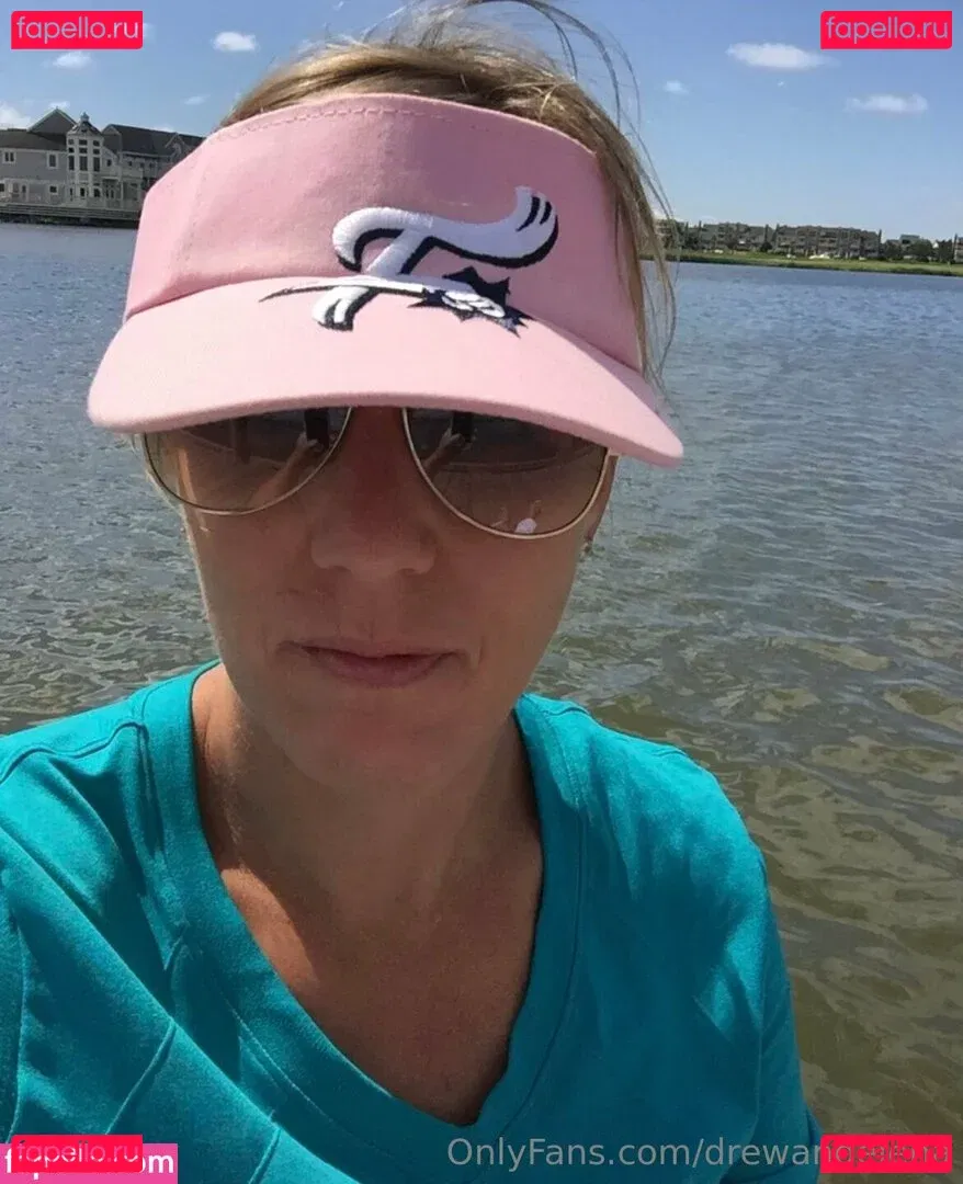 Drewandelena Onlyfans Photo Gallery 