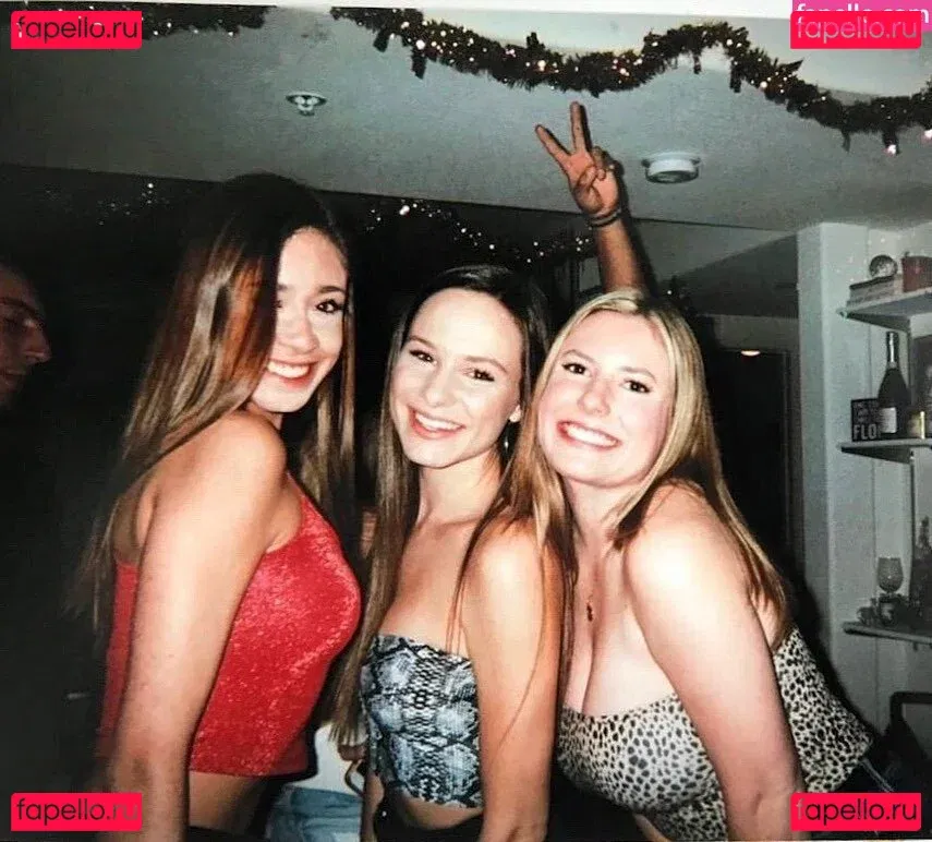 Olivia Haigh Onlyfans Photo Gallery 