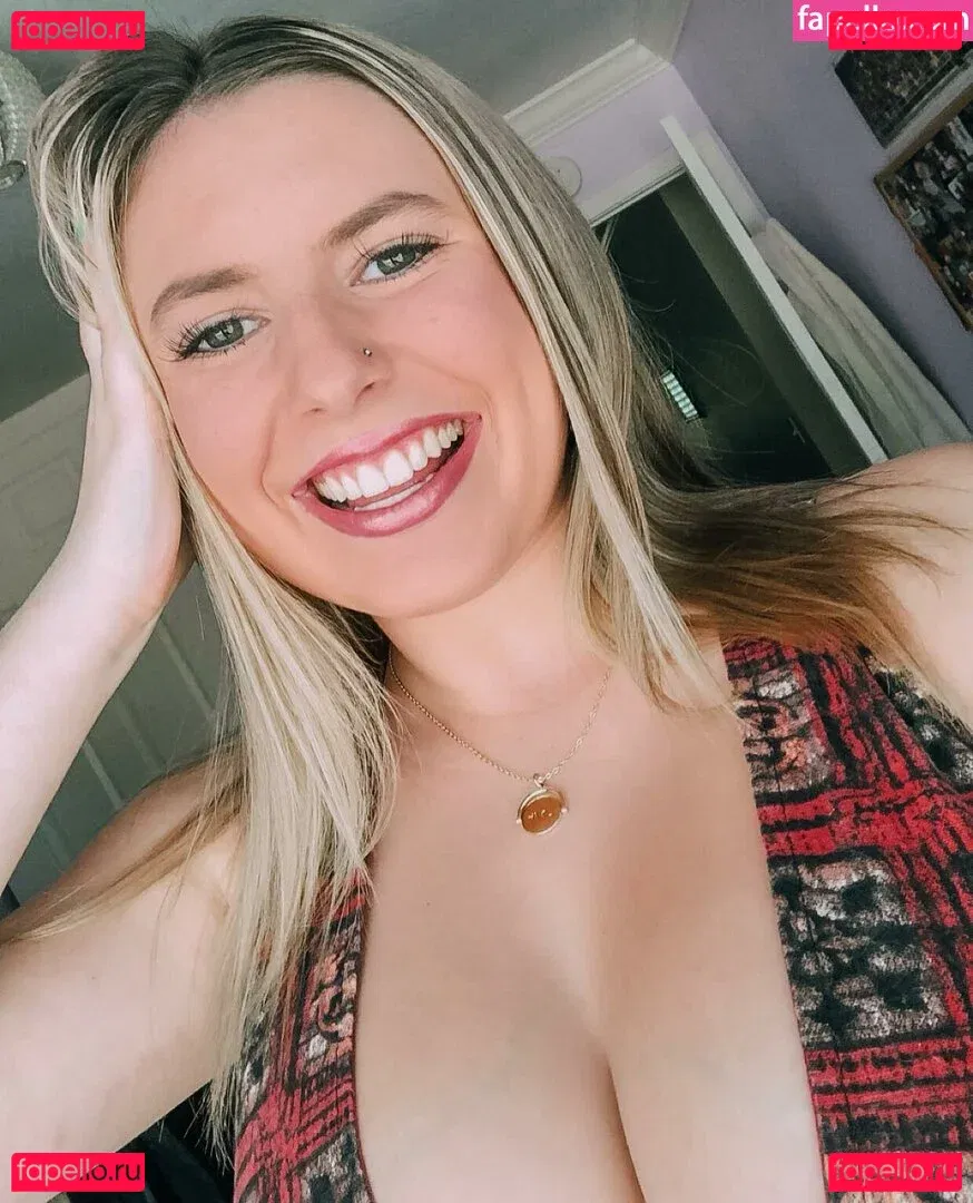 Olivia Haigh Onlyfans Photo Gallery 