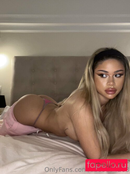 lilyxscott Onlyfans Photo Gallery 