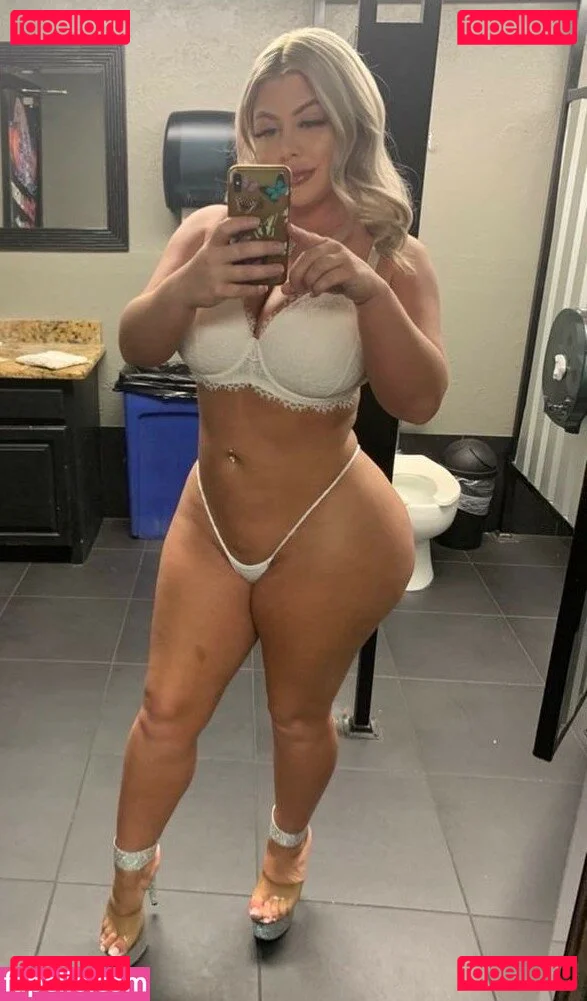 Austyn Monroe Onlyfans Photo Gallery 