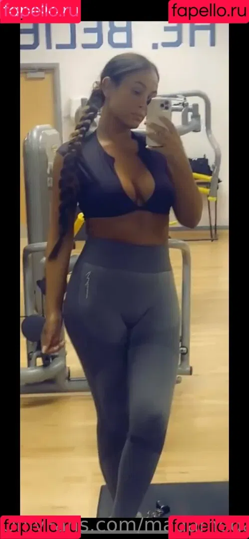 madamedakota Onlyfans Photo Gallery 